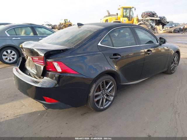 44111830 :رقم المزاد ، JTHCF1D2XF5023860 vin ، 2015 Lexus Is 250 مزاد بيع