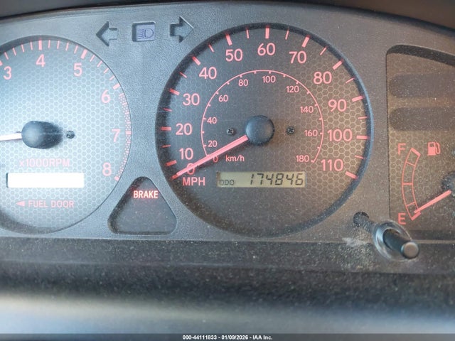 2002 TOYOTA COROLLA 1NXBR12E82Z637867 Photo 6