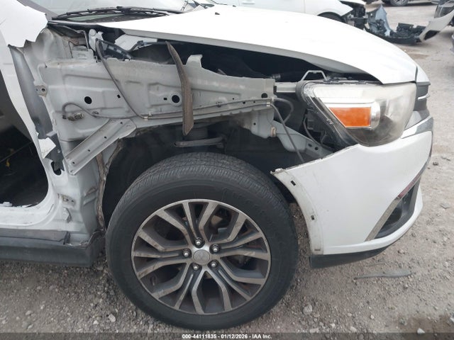 JA4AP3AU2KU021246 Mitsubishi Outlander Sport 2.0 Es