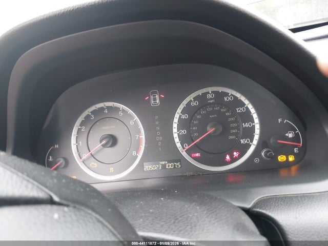 44111872 :رقم المزاد ، 1HGCP2F39BA069578 vin ، 2011 Honda Accord 2.4 Lx مزاد بيع