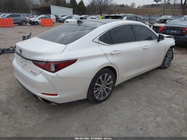 44111893 :رقم المزاد ، 58ABZ1B19KU012335 vin ، 2019 Lexus Es 350 Luxury مزاد بيع