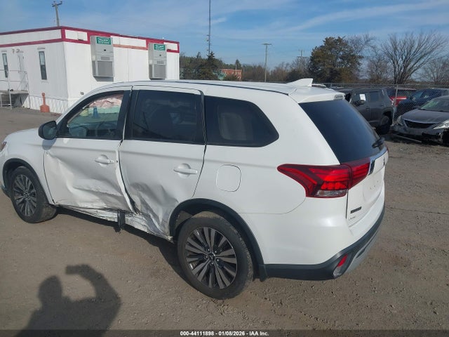 2019 MITSUBISHI OUTLANDER JA4AZ3A33KZ003133 Photo 2