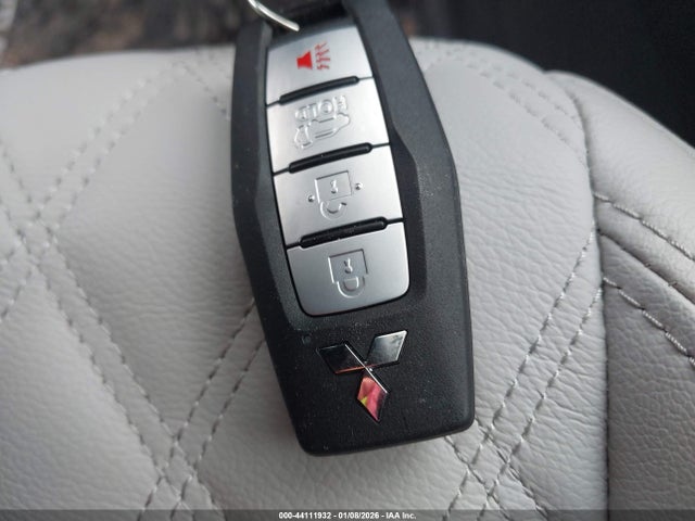 2025 MITSUBISHI OUTLANDER PHEV JA4T5WA94SZ042422 Photo 10