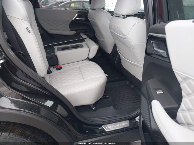 2025 MITSUBISHI OUTLANDER PHEV JA4T5WA94SZ042422 Photo 7