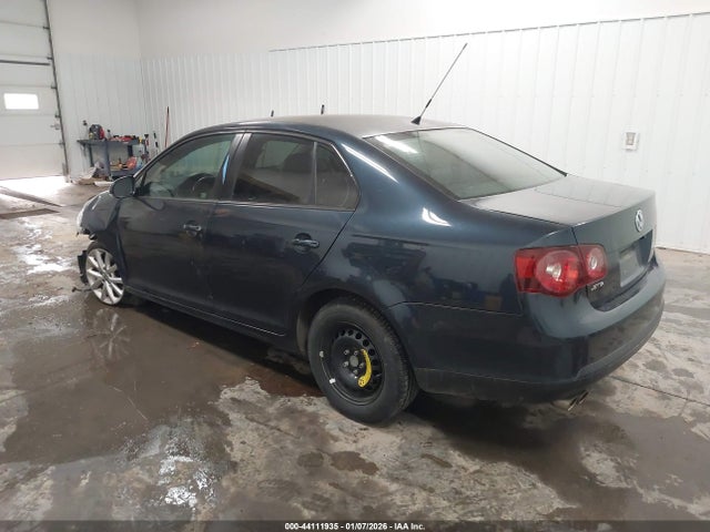 2010 Volkswagen Jetta Limited Edition მანქანა იყიდება აუქციონზე, vin: 3VWRZ7AJ0AM111298, აუქციონის ნომერი: 44111935