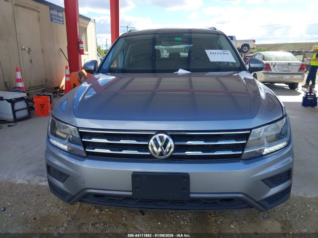 2021 Volkswagen Tiguan 2.0t Se/2.0t Se R-line Black/2.0t Sel მანქანა იყიდება აუქციონზე, vin: 3VV3B7AX8MM067946, აუქციონის ნომერი: 44111962