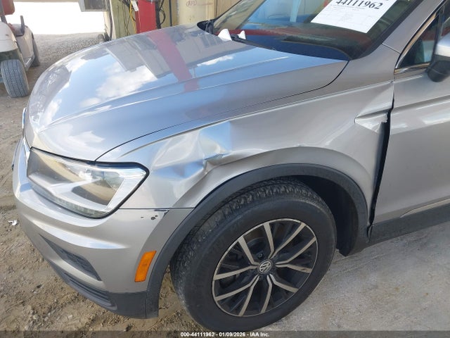 2021 Volkswagen Tiguan 2.0t Se/2.0t Se R-line Black/2.0t Sel მანქანა იყიდება აუქციონზე, vin: 3VV3B7AX8MM067946, აუქციონის ნომერი: 44111962