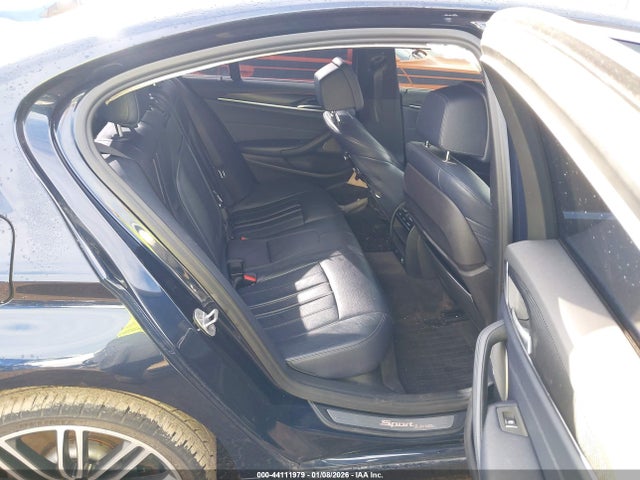 Продажа на аукционе авто 2018 Bmw 540i, vin: WBAJE5C56JWA93664, номер лота: 44111979