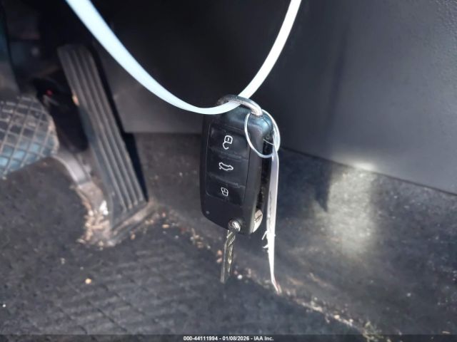 2016 VOLKSWAGEN PASSAT 1VWBS7A34GC058249 Photo 10