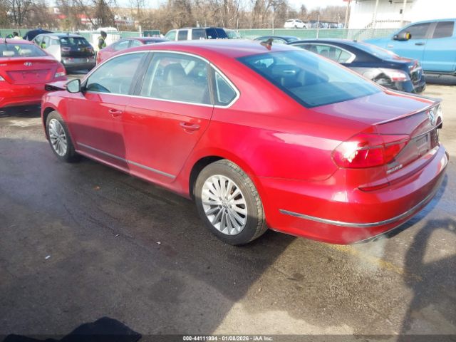 2016 VOLKSWAGEN PASSAT 1VWBS7A34GC058249 Photo 2