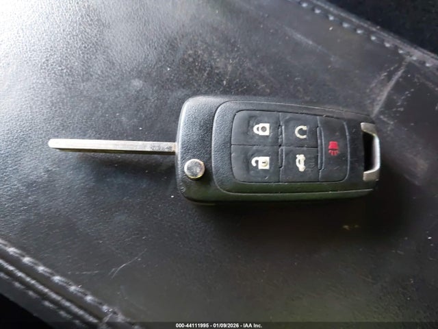 2GNFLFEK0G6348825 Chevrolet EQUINOX LT