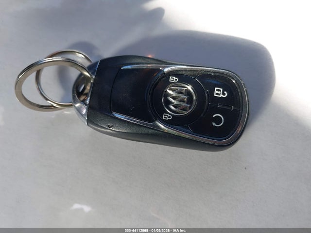 2020 Buick Encore Fwd Preferred მანქანა იყიდება აუქციონზე, vin: KL4CJASB2LB003841, აუქციონის ნომერი: 44112069