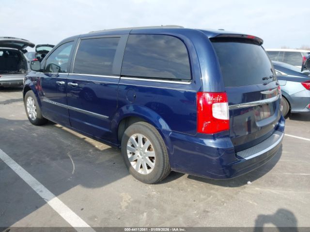 2015 CHRYSLER TOWN & COUNTRY 2C4RC1BG5FR505741 Photo 2