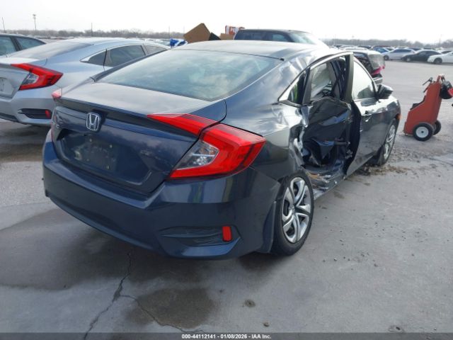 2018 HONDA CIVIC 19XFC2F55JE009317 Photo 3