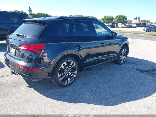 2019 AUDI SQ5 WA1C4AFY8K2086888 Photo 3