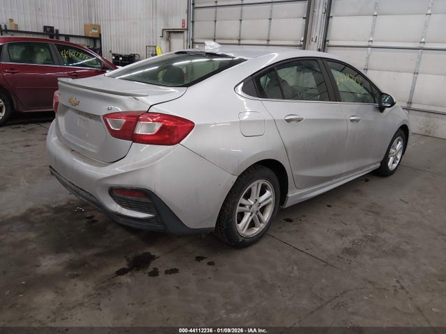 2017 CHEVROLET CRUZE 1G1BE5SM1H7255842 Photo 3