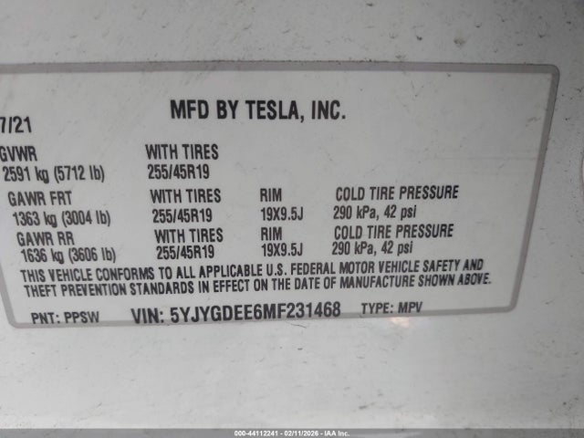 2021 TESLA MODEL Y 5YJYGDEE6MF231468 Photo 8