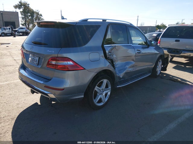 Mercedes-Benz Ml 400 4matic 2015 4JGDA5GB6FA504215 Image 4