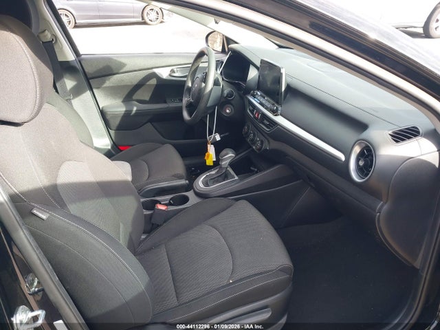 KIA Forte Lxs 2023 3KPF24AD0PE646797 Image 5