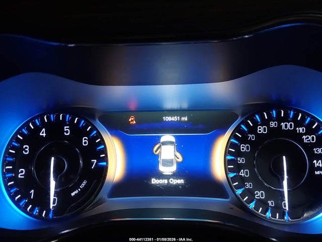 Auction sale of the 2015 Chrysler 200 C, vin: 1C3CCCEG2FN606640, lot number: 44112381