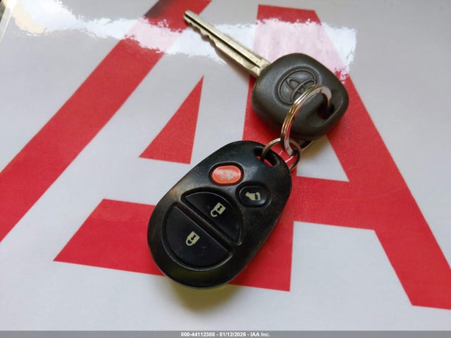 44112388 :رقم المزاد ، 5TDZK23C37S069906 vin ، 2007 Toyota Sienna Le مزاد بيع