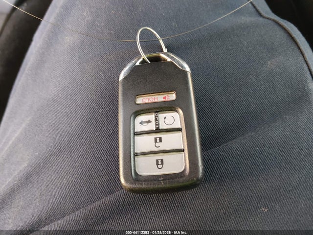 44112393 :رقم المزاد ، 1HGCV1F38JA243798 vin ، 2018 Honda Accord Sport مزاد بيع