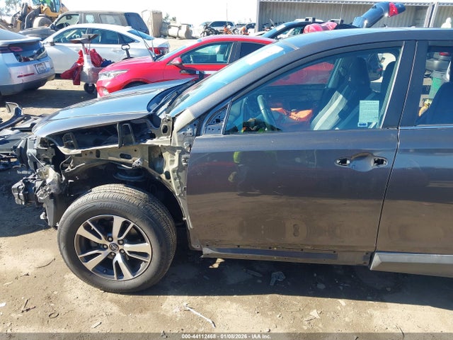 2T3WFREVXGW238588 Toyota Rav4 Xle
