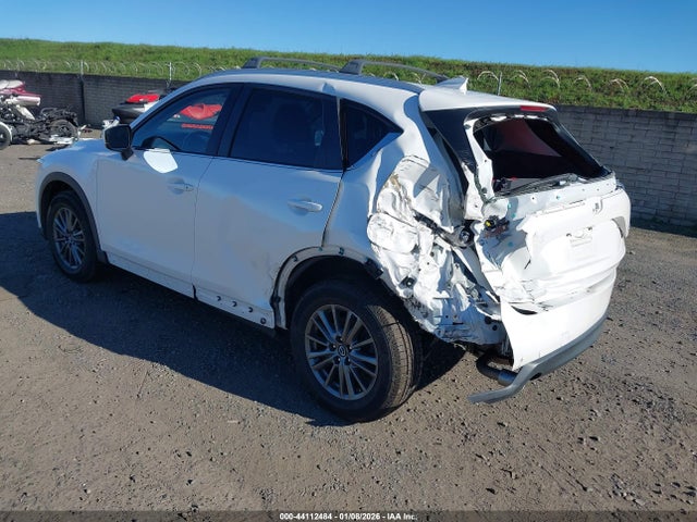 Mazda CX-5 SPORT 2018 JM3KFBBMXJ0307137 Image 3