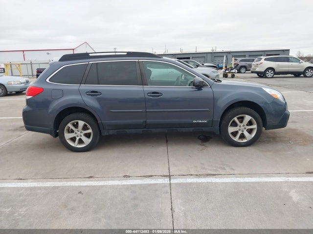 2014 Subaru Outback 2.5i Premium მანქანა იყიდება აუქციონზე, vin: 4S4BRCDC0E3289113, აუქციონის ნომერი: 44112483