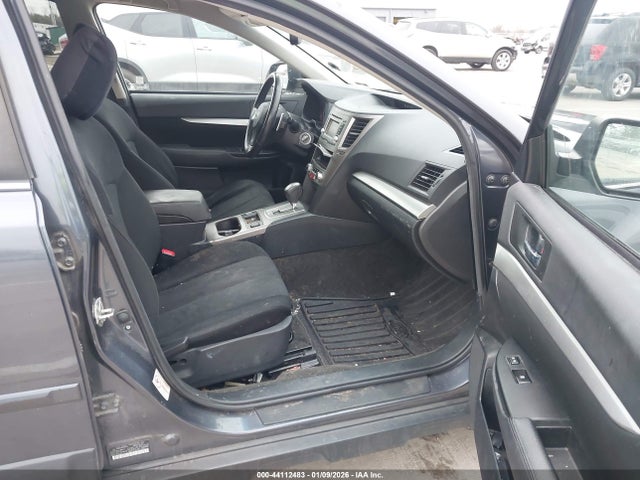 2014 Subaru Outback 2.5i Premium მანქანა იყიდება აუქციონზე, vin: 4S4BRCDC0E3289113, აუქციონის ნომერი: 44112483