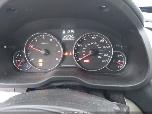 2014 Subaru Outback 2.5i Premium მანქანა იყიდება აუქციონზე, vin: 4S4BRCDC0E3289113, აუქციონის ნომერი: 44112483