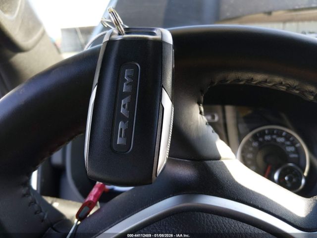 2022 RAM 1500 1C6SRFFT1NN444735 Photo 10