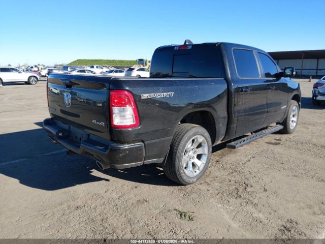 2022 RAM 1500 1C6SRFFT1NN444735 Photo 3