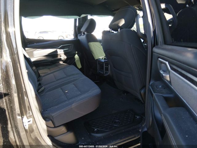 2022 RAM 1500 1C6SRFFT1NN444735 Photo 7