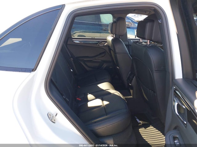 2025 PORSCHE MACAN WP1AA2A53SLB04554 Photo 7