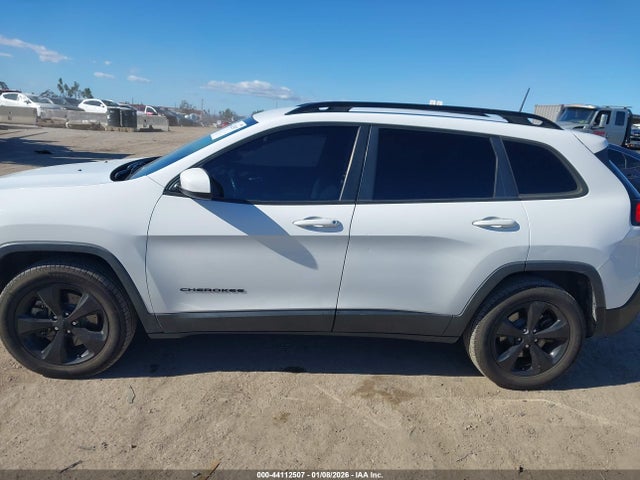 1C4PJLCS4GW177006 Jeep Cherokee Altitude