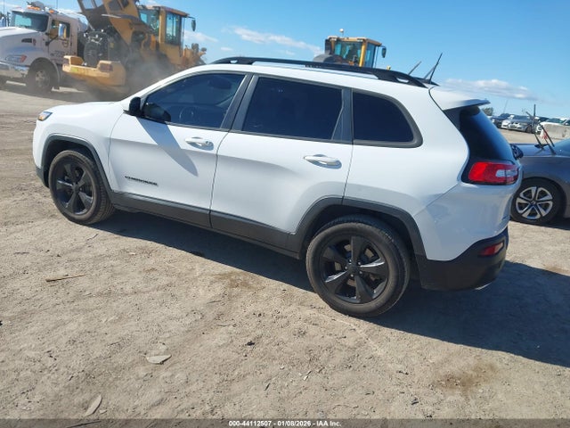 1C4PJLCS4GW177006 Jeep Cherokee Altitude