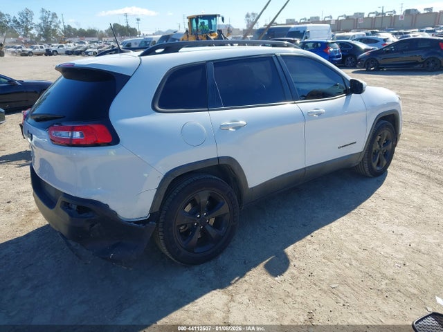 1C4PJLCS4GW177006 Jeep Cherokee Altitude