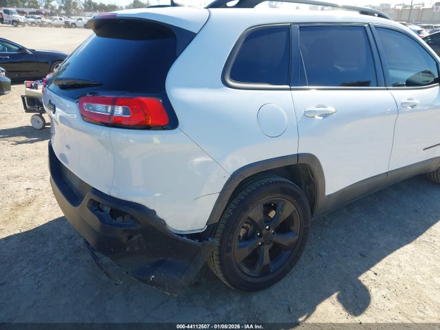 1C4PJLCS4GW177006 Jeep Cherokee Altitude
