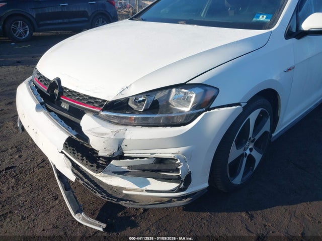 2018 VOLKSWAGEN GOLF GTI 3VW547AU6JM261911 Photo 5