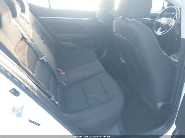 5NPD84LF8LH549244 Hyundai ELANTRA SEL