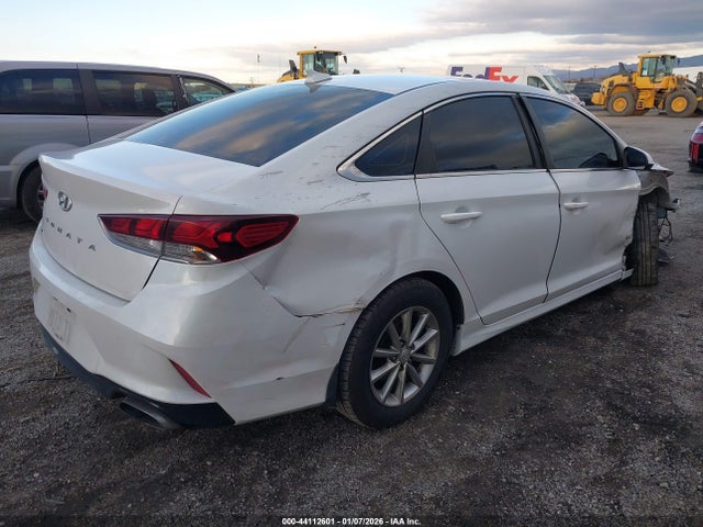 5NPE24AF5KH801863 Hyundai SONATA SE