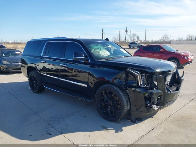 44112604 :رقم المزاد ، 1GYS3KKJ7GR409467 vin ، 2016 Cadillac Escalade Esv Platinum مزاد بيع