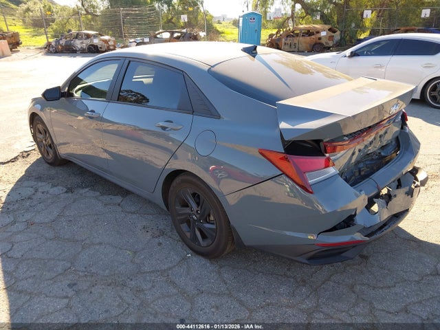 KMHLM4AG9MU209476 Hyundai ELANTRA SEL