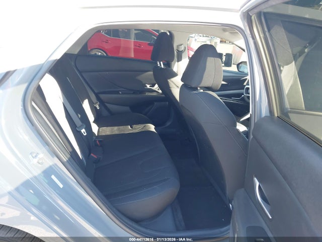 KMHLM4AG9MU209476 Hyundai ELANTRA SEL