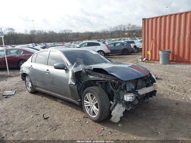 44112630 :رقم المزاد ، JN1CV6AR0DM358778 vin ، 2013 Infiniti G37x مزاد بيع
