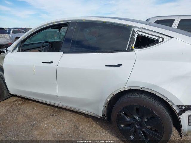 7SAYGDEE3PA063308 Tesla Model Y Awd/long Range Dual Motor All-wheel Drive