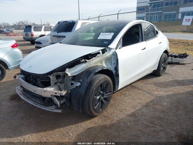 2023 TESLA MODEL Y 7SAYGDEE3PA063308 Photo 1