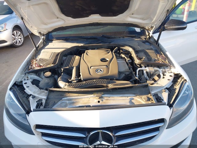 55SWF4JB3JU239737 Mercedes-Benz C 300