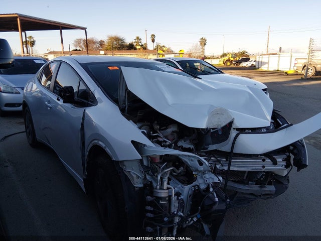 JTDACACU8P3001938 Toyota Prius Prime Se